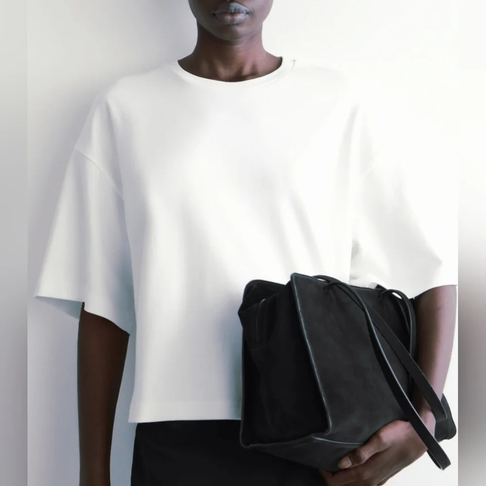 COS Boxy Tee - Picture 2 of 12